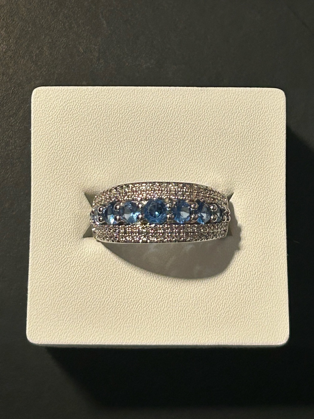Field Of Dreams: Lab Created Aqua Blue Spinel on Rhodium - Picture 1 of 3